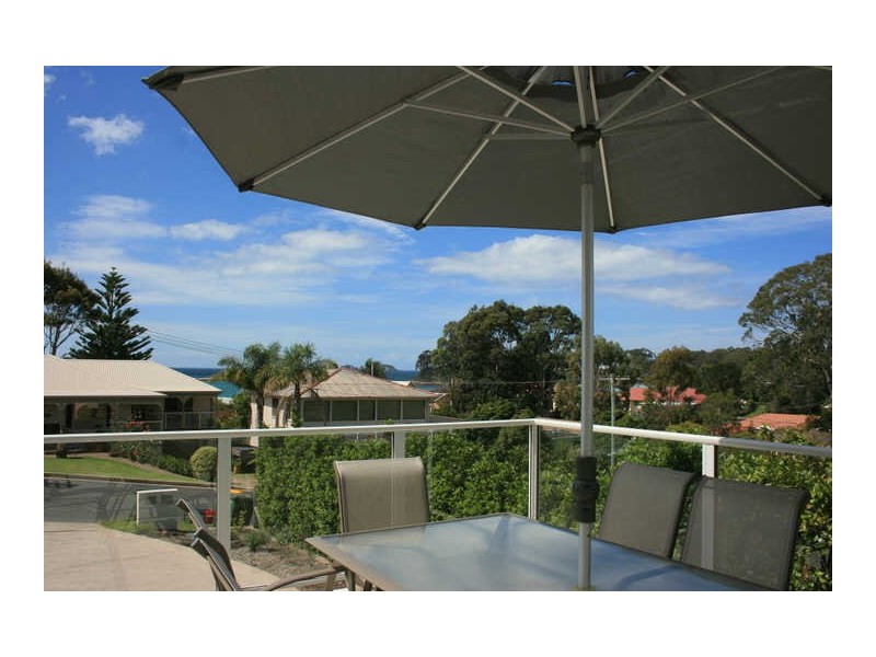 4B Marjorie Crescent, Batehaven NSW 2536