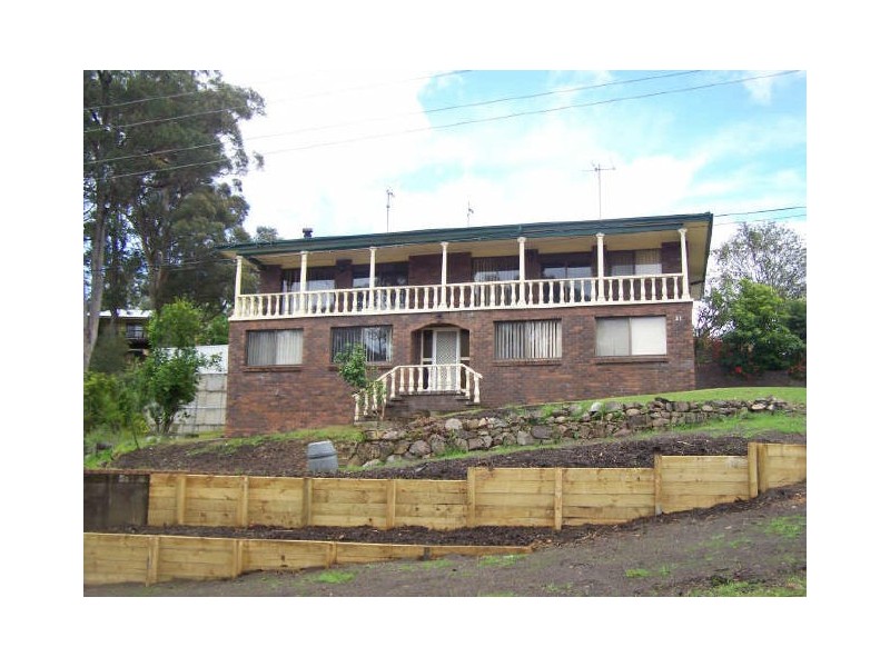 13 Currowan Street, Nelligen NSW 2536