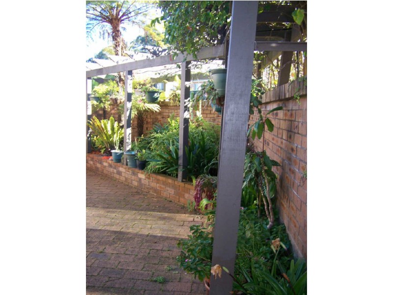 2 Wallaringa Street, Surfside NSW 2536