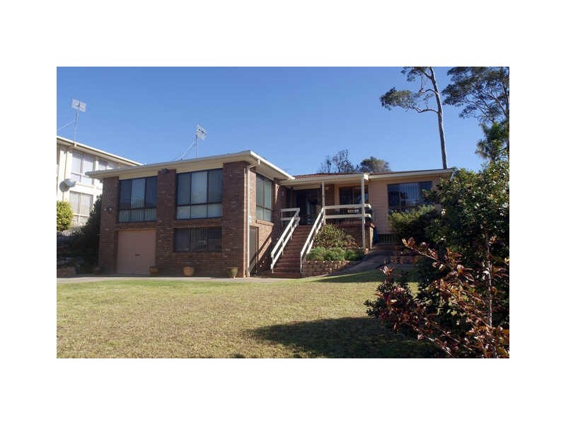 9 Parker Avenue, Surf Beach NSW 2536