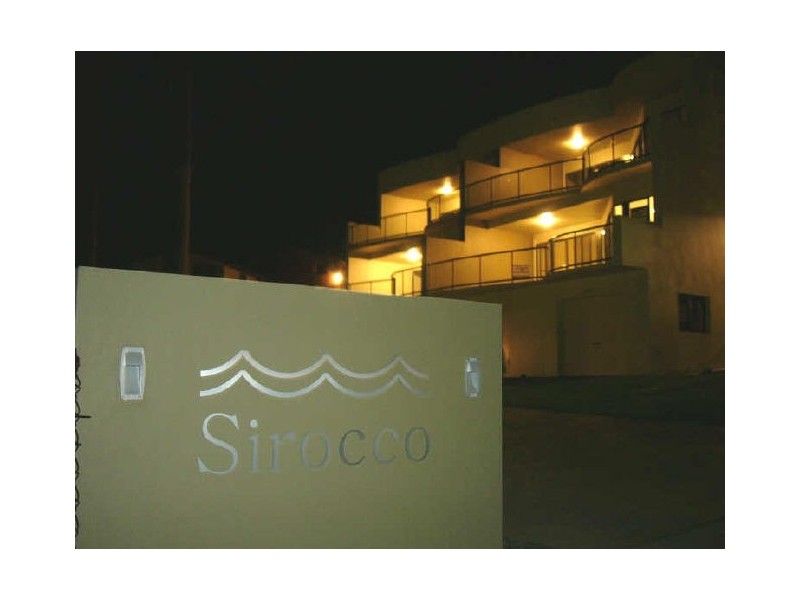 3 “Sirocco”/5 Crag Road, Batehaven NSW 2536