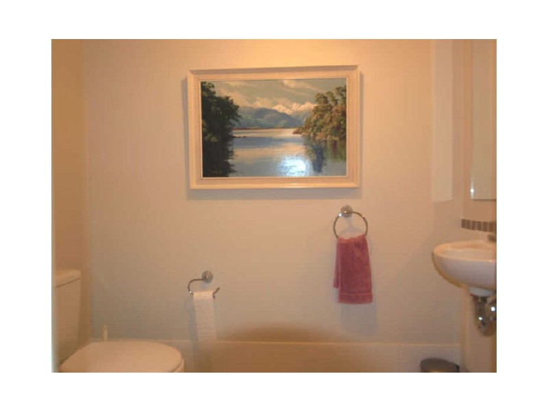3 “Sirocco”/5 Crag Road, Batehaven NSW 2536
