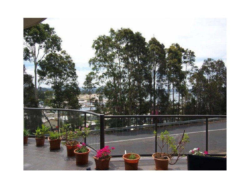 3 “Sirocco”/5 Crag Road, Batehaven NSW 2536