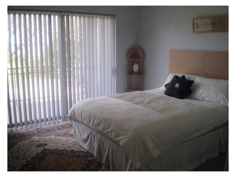 18 Myamba Parade, Surfside NSW 2536