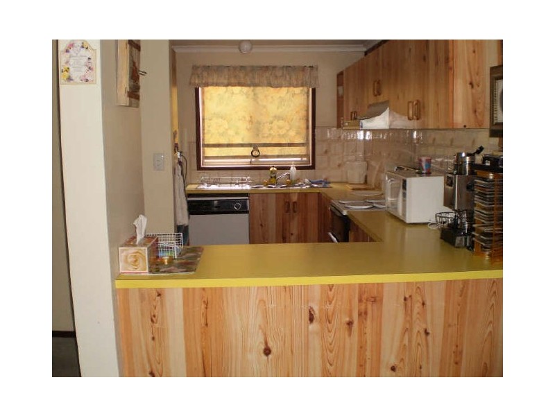 4/700 Beach Road, Surf Beach NSW 2536