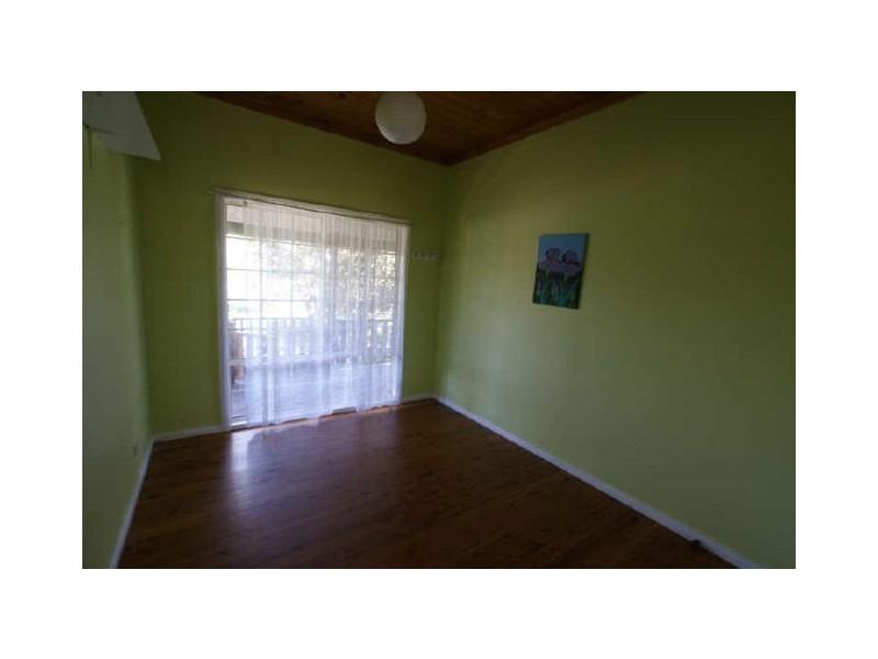13 Irene Ave, Batehaven NSW 2536