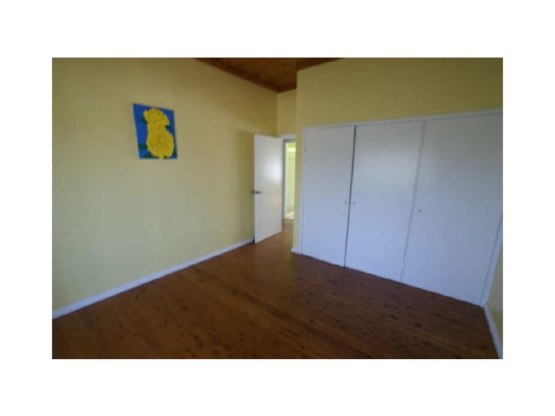 13 Irene Ave, Batehaven NSW 2536