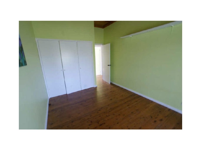 13 Irene Ave, Batehaven NSW 2536