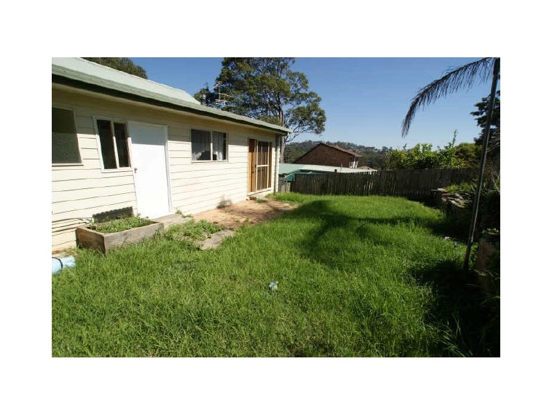 13 Irene Ave, Batehaven NSW 2536