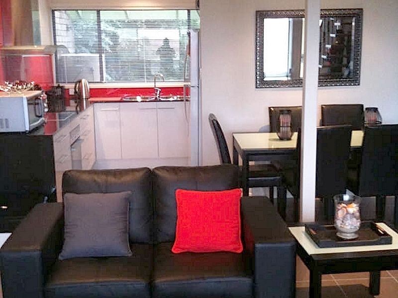 18/1 Calton Road, Batehaven NSW 2536