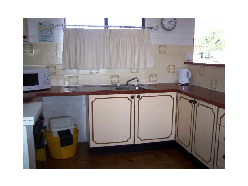 10/2 – 6 Matthew Parade, Batehaven NSW 2536