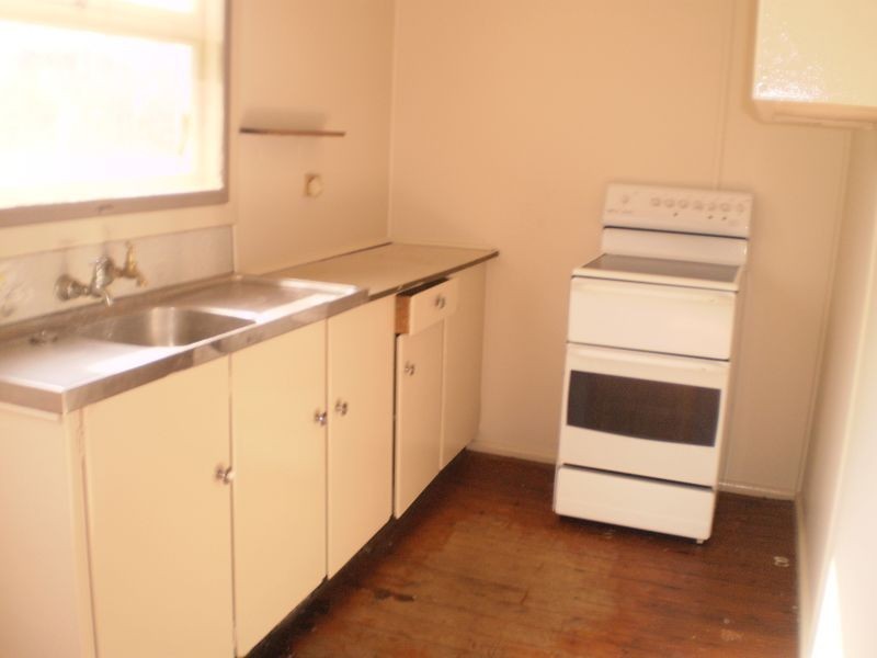 2/154 Annettes Pde, Mossy Point NSW 2537