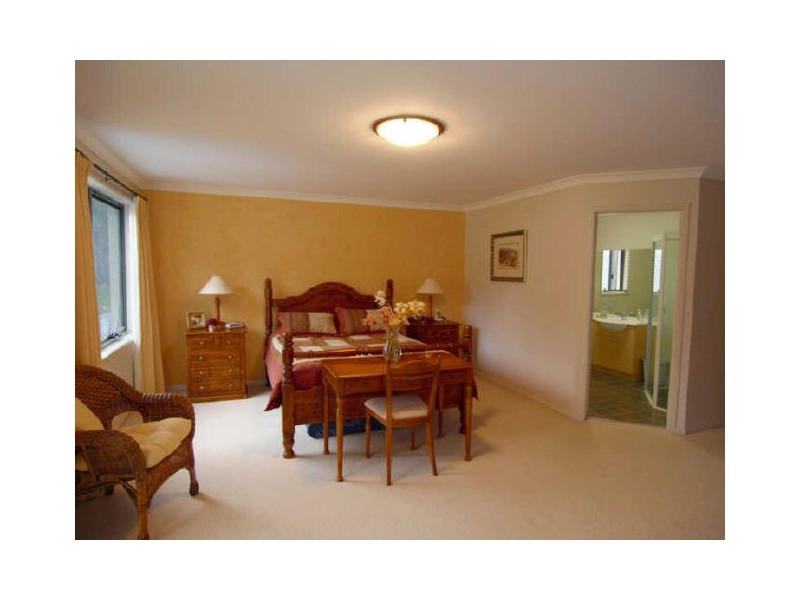5 Luks Way, Batehaven NSW 2536