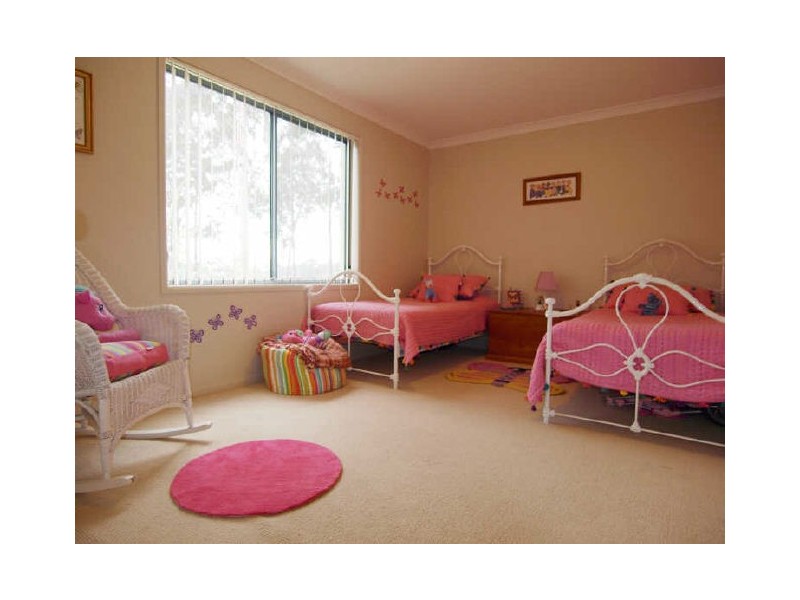 5 Luks Way, Batehaven NSW 2536