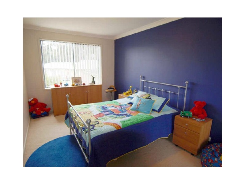 5 Luks Way, Batehaven NSW 2536