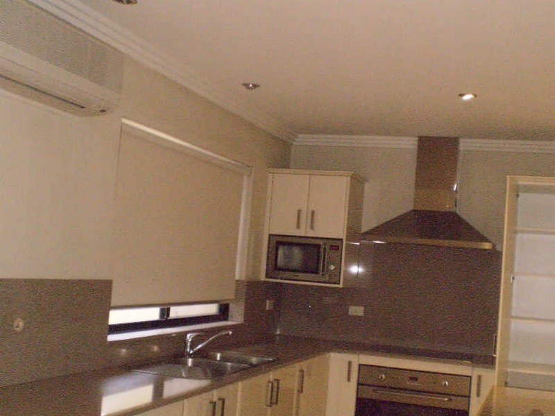 10 Observation Ave, Batehaven NSW 2536