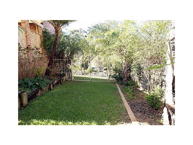 53 Karoola Crescent, Surfside NSW 2536