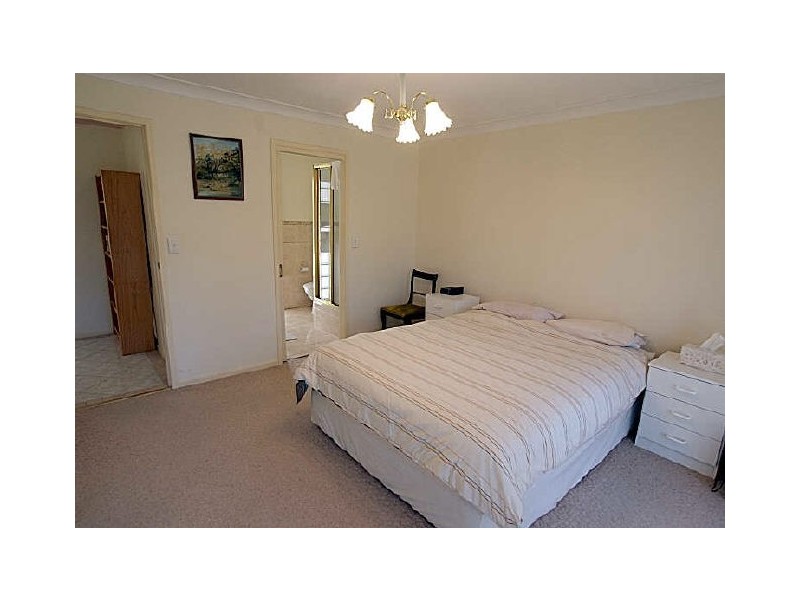 53 Karoola Crescent, Surfside NSW 2536