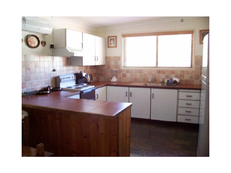 19 Clare Crescent, Batehaven NSW 2536