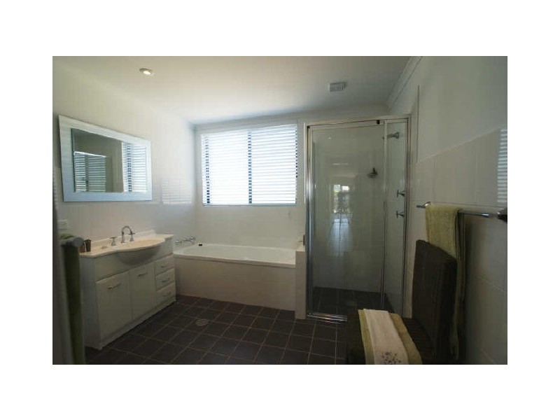 7 “Portofino”/40-46 Beach Road, Batemans Bay NSW 2536