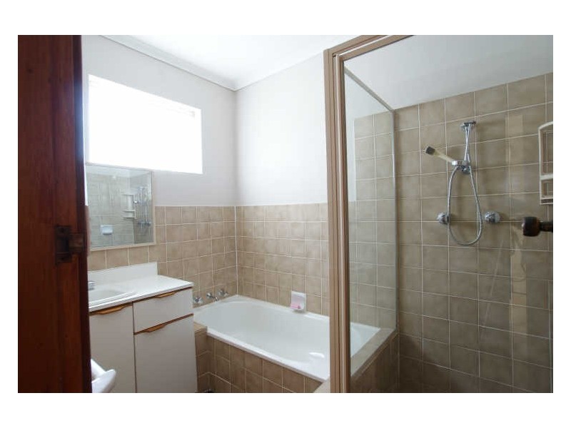 44 Cook Ave, Surf Beach NSW 2536