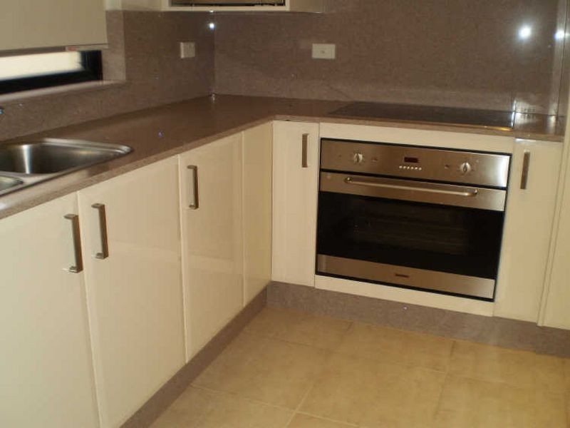 10 Observation Ave, Batehaven NSW 2536