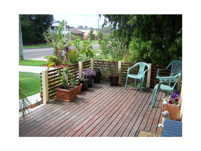 14 Catlin Avenue, Batemans Bay NSW 2536