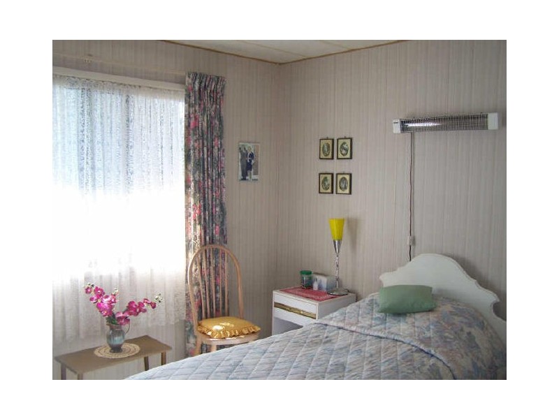 14 Catlin Avenue, Batemans Bay NSW 2536