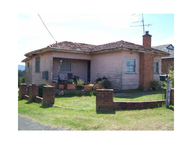 24 Bent Street, Batemans Bay NSW 2536