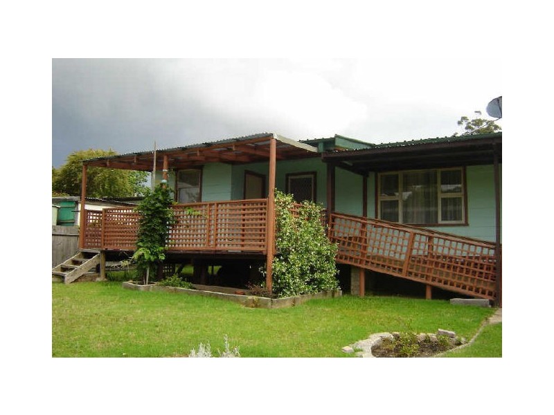 54 Bavarde Avenue, Batemans Bay NSW 2536