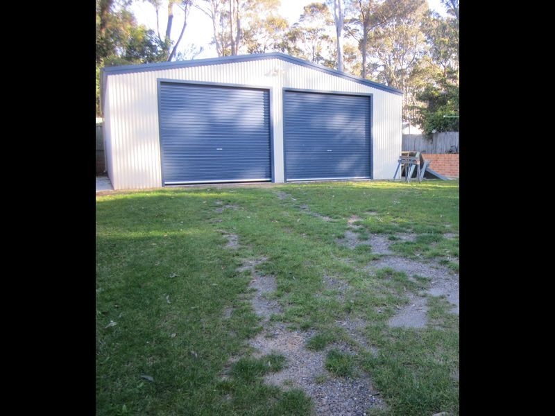 13 River Road, Mossy Point NSW 2537