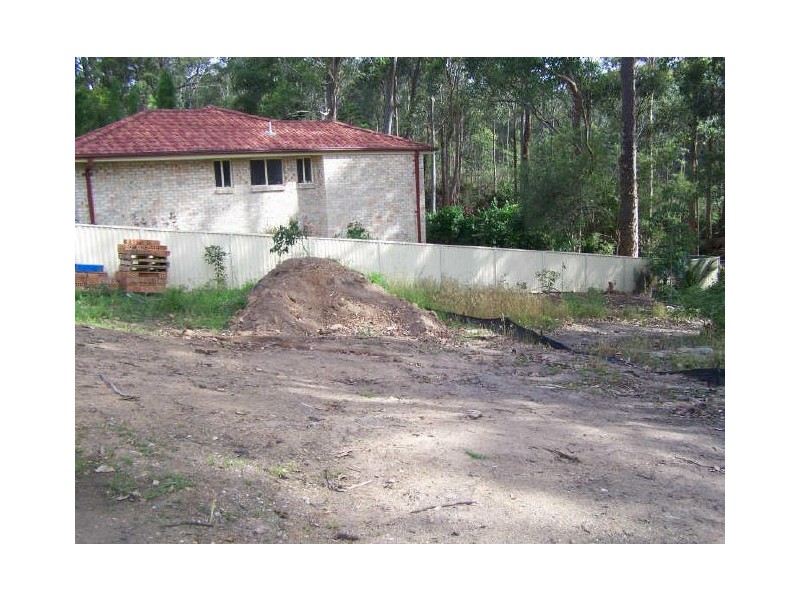 102a Edward Road, Batehaven NSW 2536