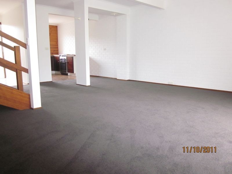 2/722 Beach Road, Surf Beach NSW 2536