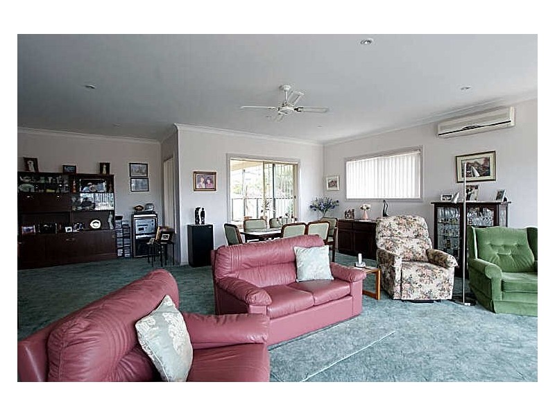 10 Cassia Place, Catalina NSW 2536