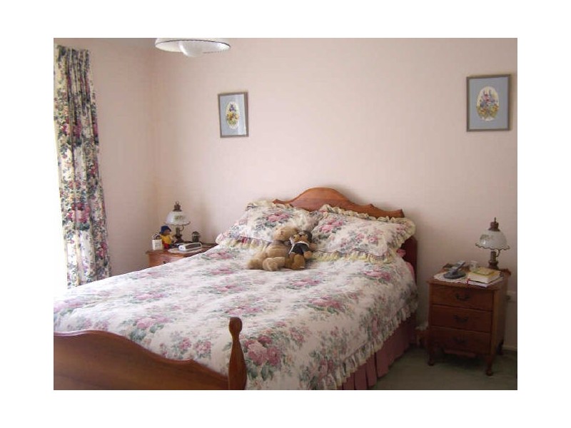 5 Myamba Parade, Surfside NSW 2536
