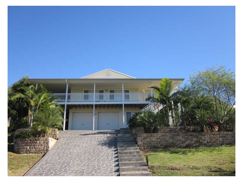 9 HENRY PLACE, Long Beach NSW 2536