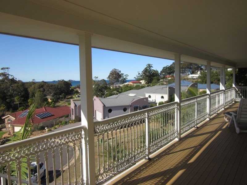 9 HENRY PLACE, Long Beach NSW 2536
