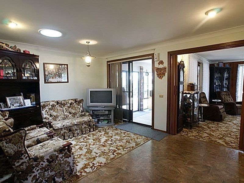 53 Timbara Crescent, Surfside NSW 2536