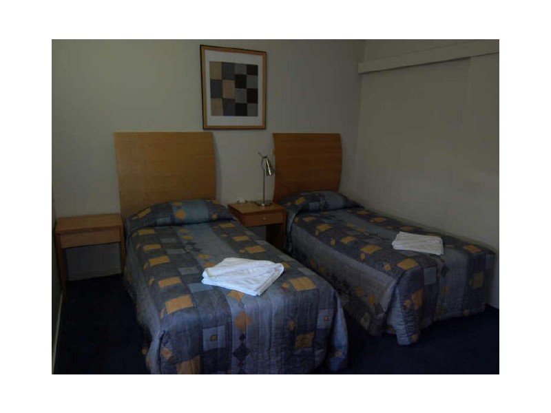 Unit 205/204 Beach Road, Batehaven NSW 2536