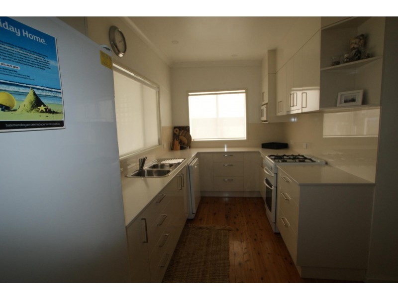 24 Wirreanda Place, Long Beach NSW 2536
