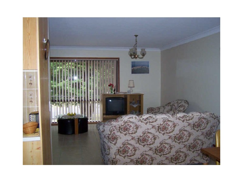 52 Pacific Road, Surf Beach NSW 2536