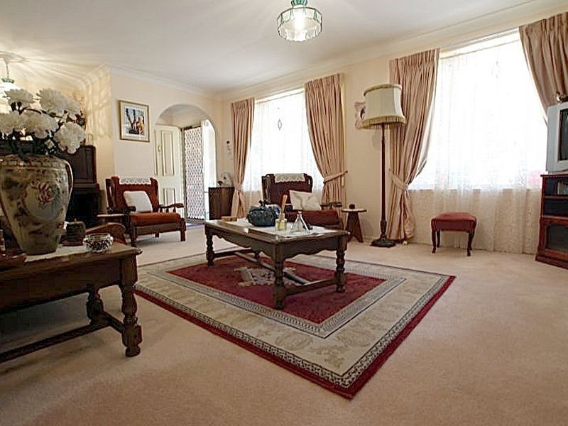 28 Karoola Crescent, Surfside NSW 2536