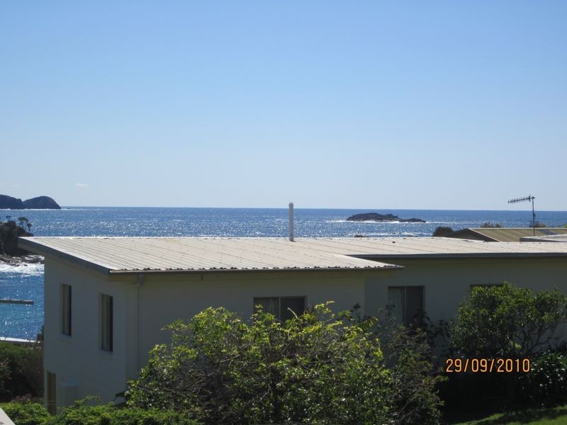 12 Garagarang Street, Malua Bay NSW 2536