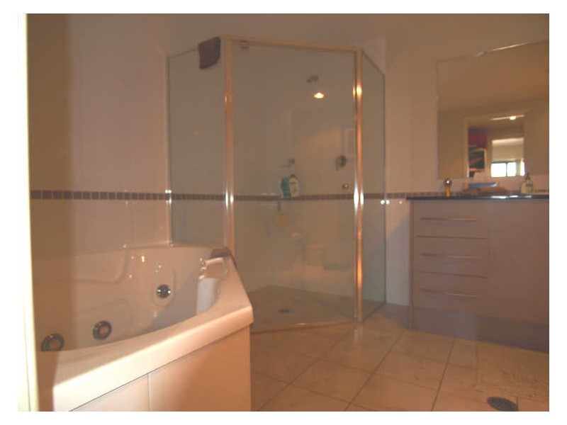 10/5 Crag Road, Batehaven NSW 2536