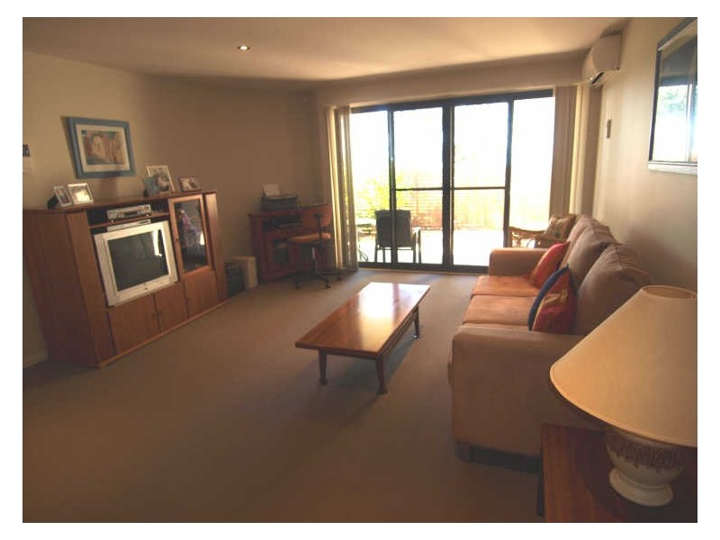 10/5 Crag Road, Batehaven NSW 2536