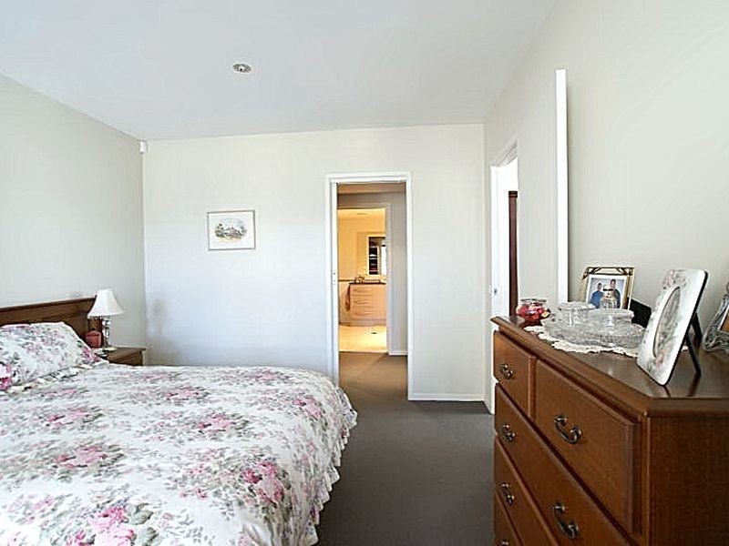 10/5 Crag Road, Batehaven NSW 2536