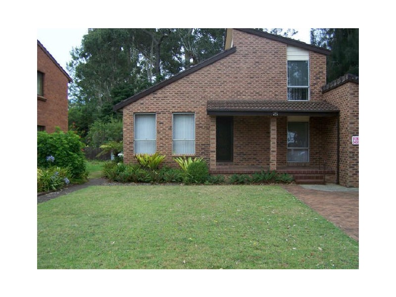 25 Myamba Parade, Surfside NSW 2536