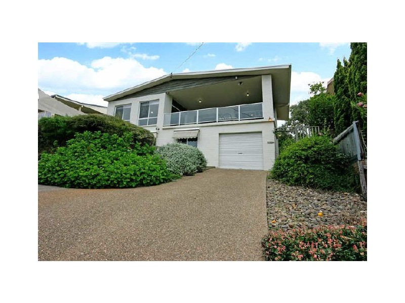 573 George Bass Drive, Malua Bay NSW 2536