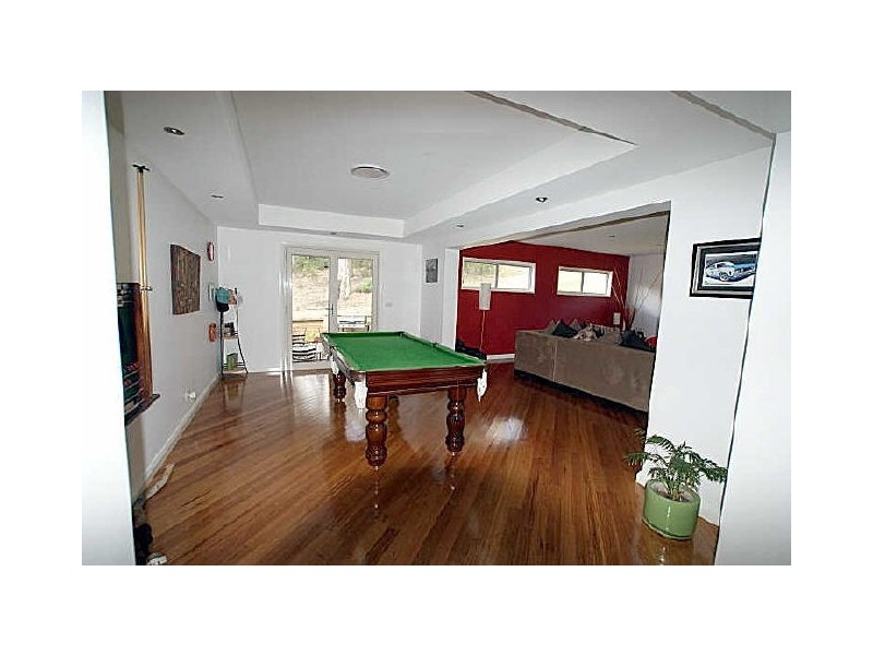 8 Nuyen Place, Long Beach NSW 2536