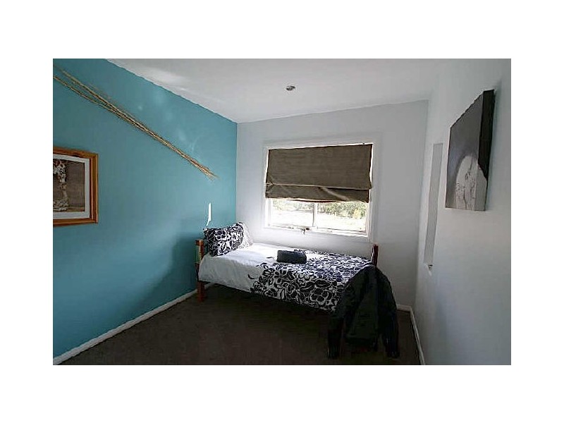 8 Nuyen Place, Long Beach NSW 2536